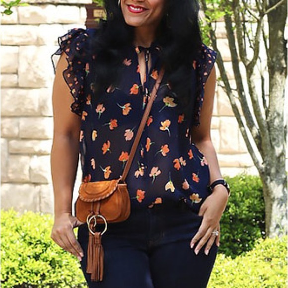 Cabi floral navy ruffle blouse sleeveless - Picture 8 of 8